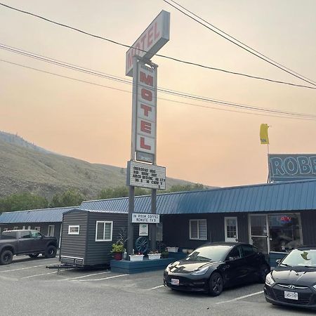 Robbie'S Motel Cache Creek Buitenkant foto