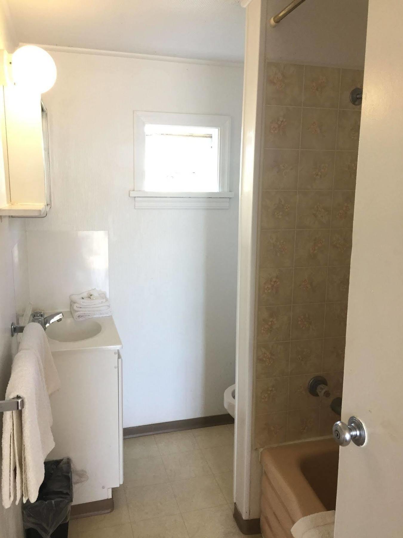 Robbie'S Motel Cache Creek Buitenkant foto
